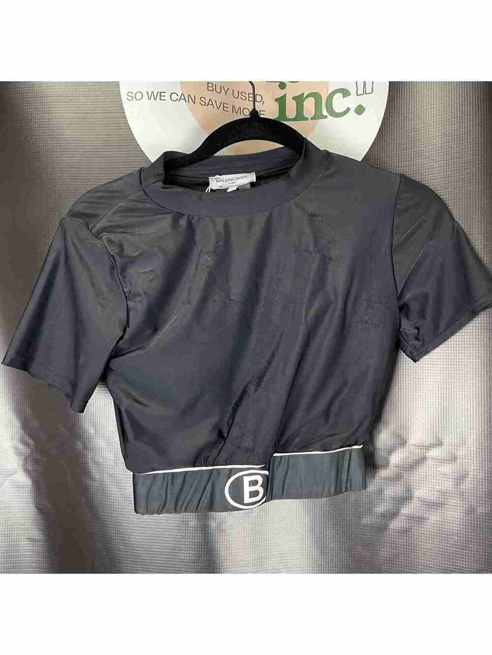 Black Graphic Crop Top